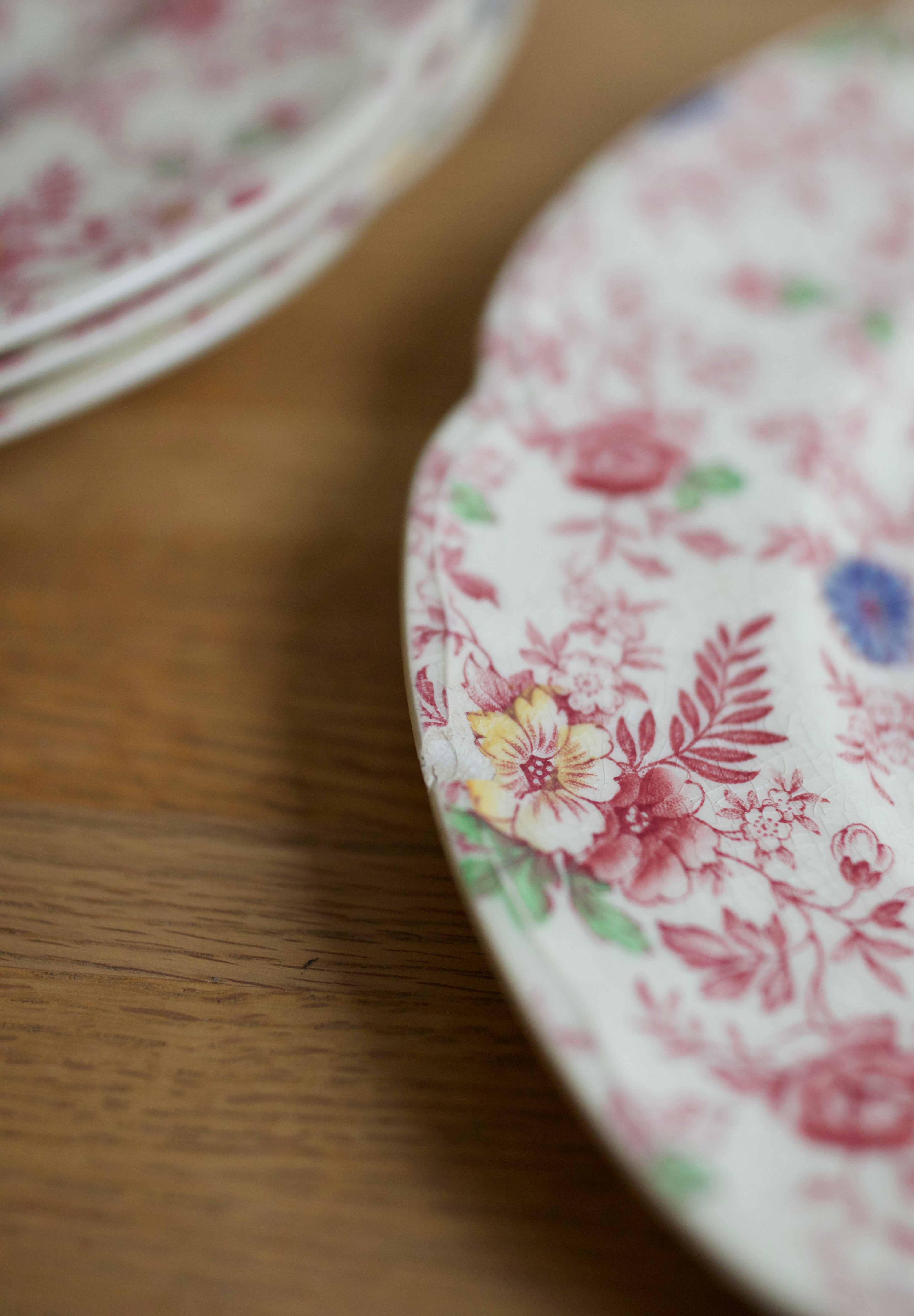 Vintage Johnson Brothers Old English Chintz Dinner Plates (Set of 4)