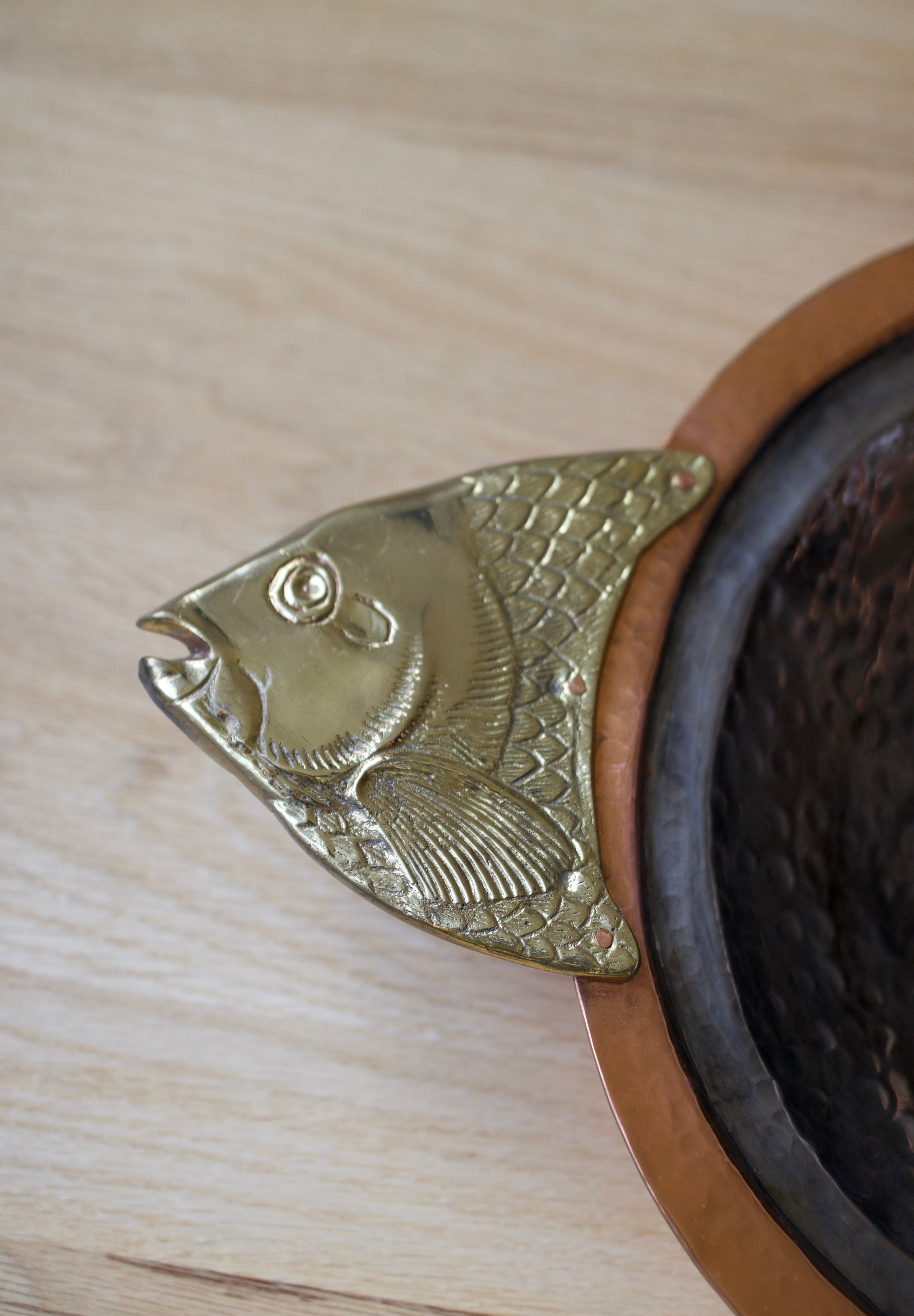 Hammered Copper Fish Serving Platter with Lid