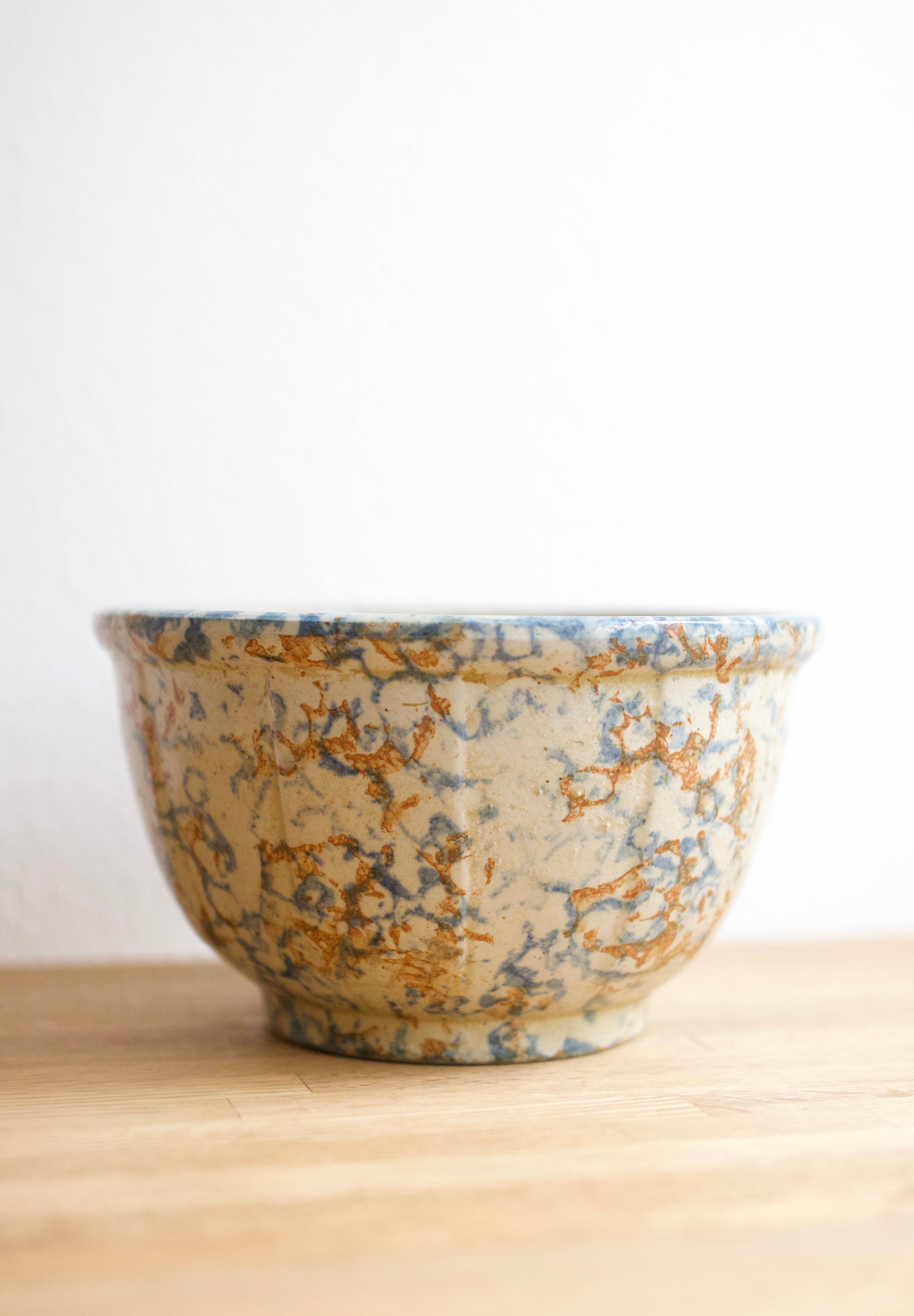 Vintage Red Wing Pottery Spongeware Bowl
