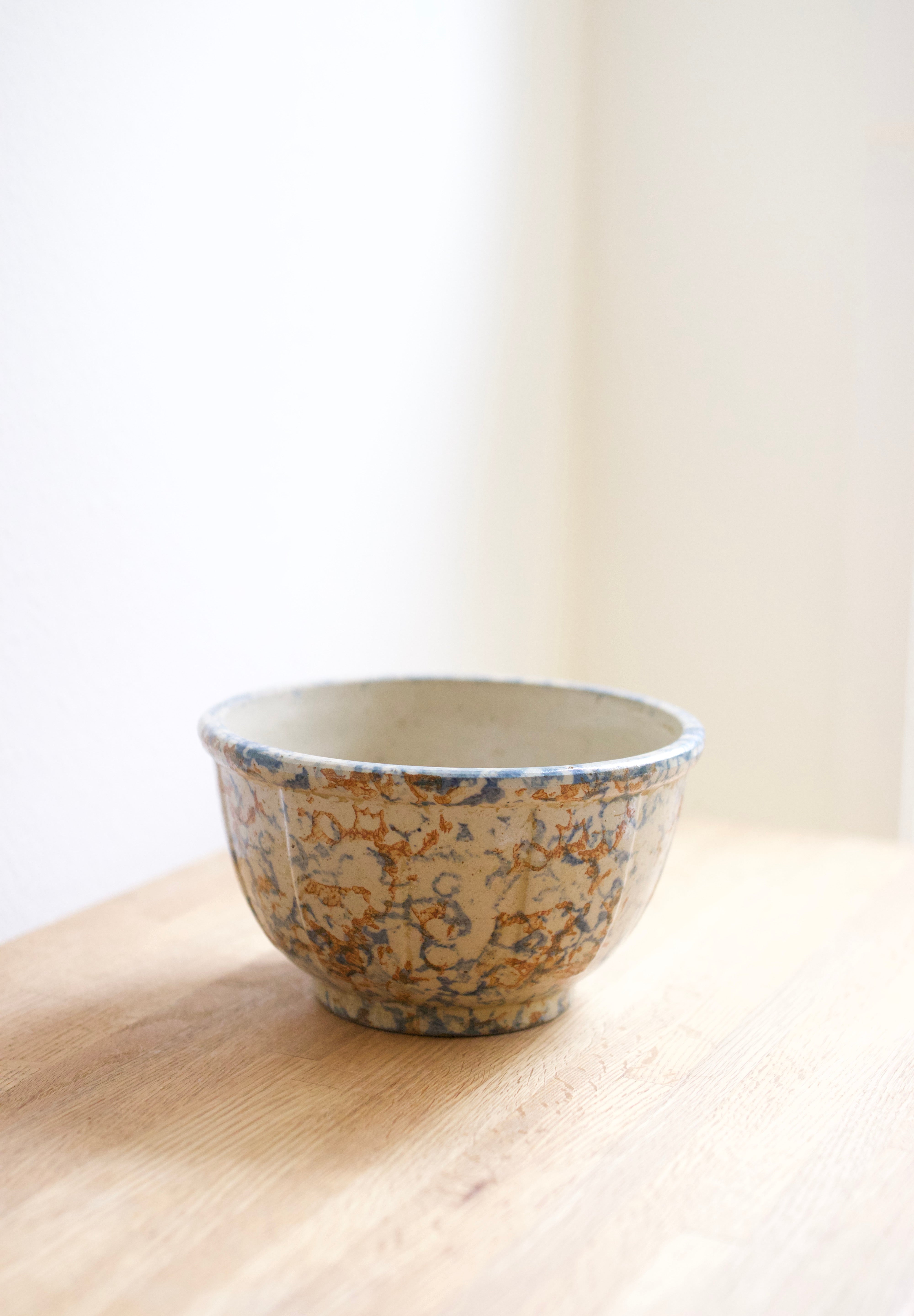 Vintage Red Wing Pottery Spongeware Bowl