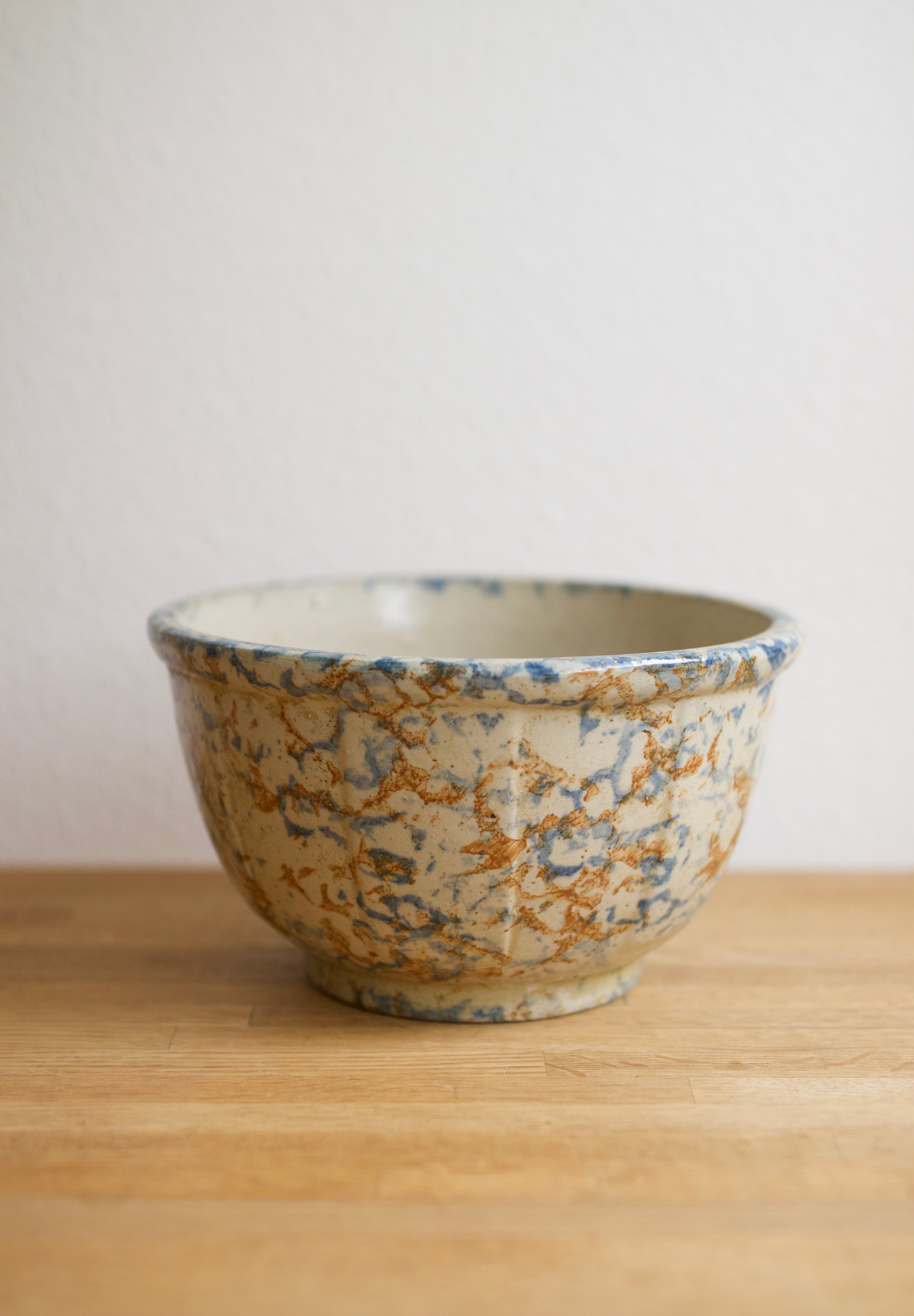 Vintage Red Wing Pottery Spongeware Bowl