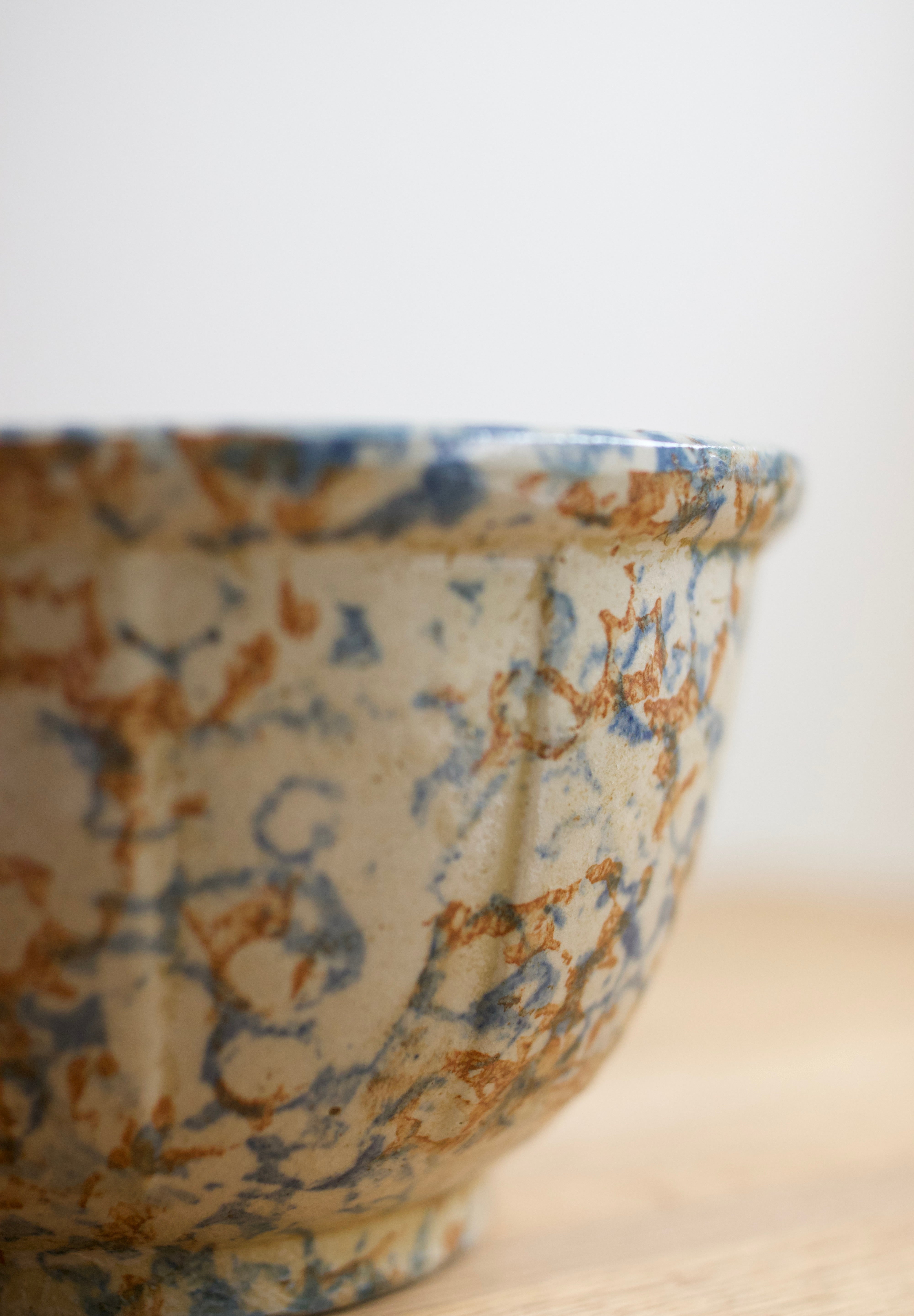 Vintage Red Wing Pottery Spongeware Bowl